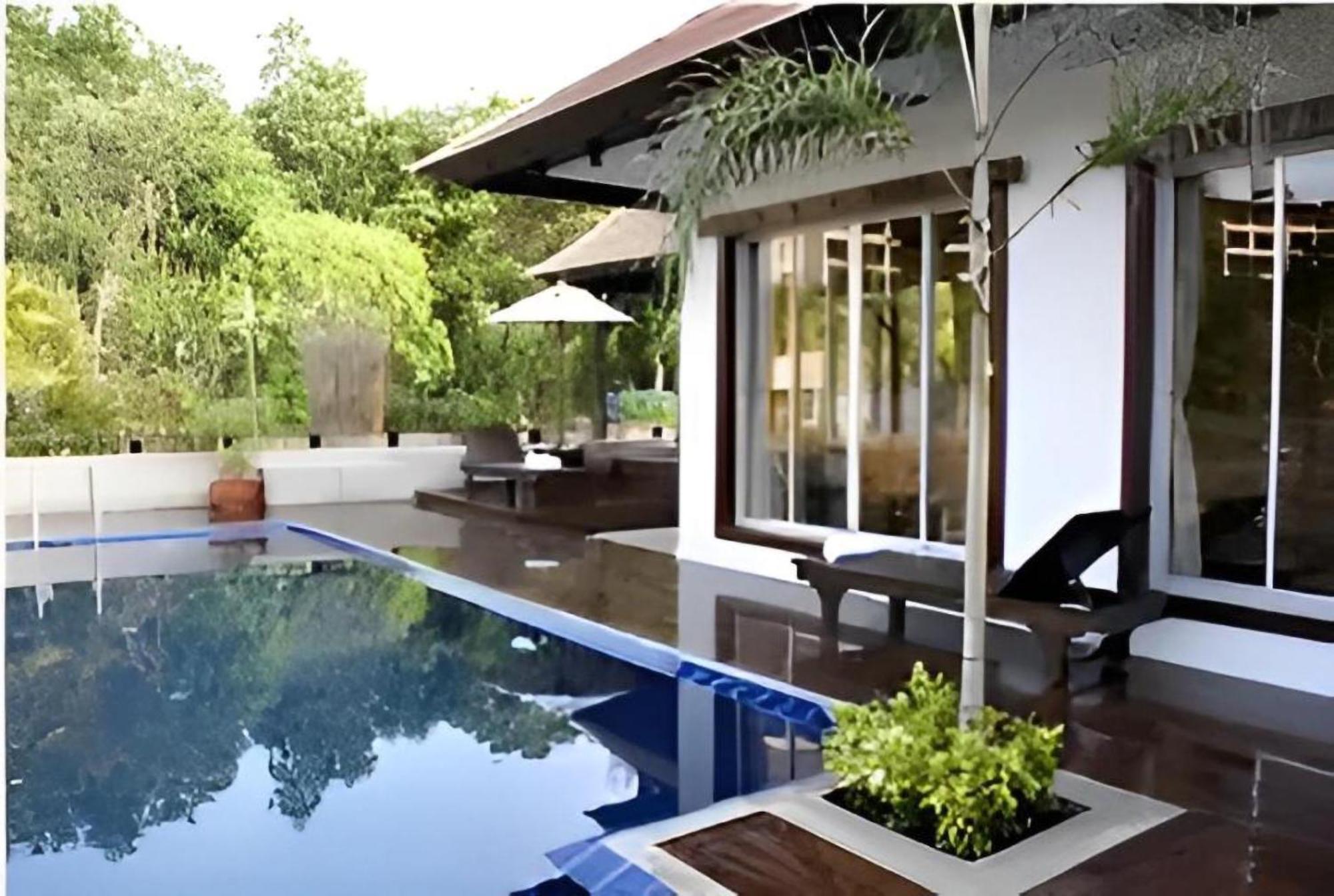 Hotel Ramada By Wyndham Aonang Krabi town Esterno foto